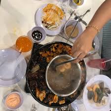 Great family run hot pot spot! Hot Pot King Steamboat Grill Bbq Joint