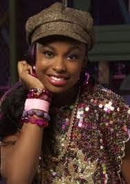 Roxanne Andrews's Instagram, Twitter & Facebook