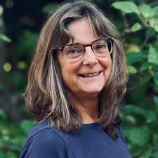 It seems that I went to this school for a while. Did anyone else. I have a  class photo as well. I think that Adrian Edmondson was also there.