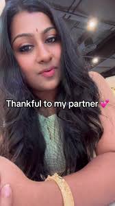 Grab the opportunity, support your queen, and build an empire together...