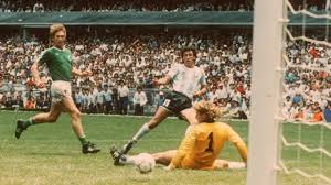 Bbc sport looks back to one of the most controversial incidents in world cup history, when west german goalkeeper harald schumacher fouled france's. Interview Toni Schumacher Ich War Der Tiger Der Ball Die Beute Augsburger Allgemeine
