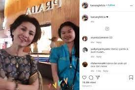 Salah satu warganet rupanya telah menjadi korban penipuan dan mengadukan kepada ibu felicia tissue, meilia lau. Sudah Siap Jadi Mualaf Orangtua Felicia Tissue Foto Bareng Keluarga Jokowi Bikin Gempar Hingga Disebut Gelar Acara Lamaran Semua Halaman Fotokita