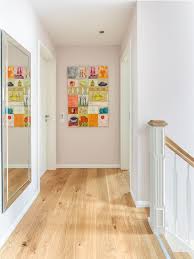 flur im obergeschoss eines gemutlichen landhauses eco system haus haus stile landhaus landliche hauser