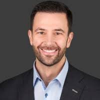 Brent Henry's Instagram, Twitter & Facebook