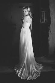 Marry4love verleiht exklusive brautkleider bereits ab 250 €. Annabelle Brautkleid In Seide Mit Tragern Kuss Die Braut Brautmode Neue Brautkleider Brautkleid