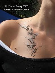 Corinne On Neck Silver Glitter Neck Tattoo Body Art Tattoos Henna Drawings