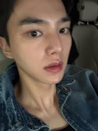 title 𝗪𝗘𝗟𝗖𝗢𝗠𝗘 𝗕𝗔𝗖𝗞, 𝗦𝗢𝗡𝗚 𝗞𝗔𝗡𝗚! 🥳🥰 LOOK: South Korean  actor and heartthrob Song Kang has completed his mandatory military service 