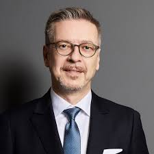 Danielle Herrmann, Europe