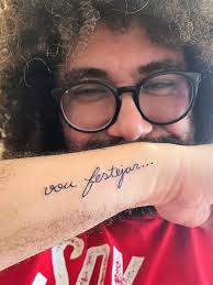 O que você espera ver ao olhar para um placar de futebol?