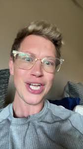 Acts of Kindness: Paying It Forward for a Better World