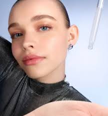 Is reinvention the new innovation? Our editor discovers the prowess of  Lancôme's updated Génifique