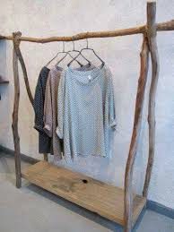 Porte Vetements En Bois Flotte Faire Un Dressing Fabriquer Dressing Deco D Interieur Artisanale