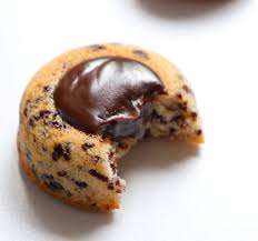 Des Petits Financiers Tigres En Version Chocolat Caramel Dans Une Recette Toute Simple Et Rapide Mais Telle Gateau De Voyage Recette Chocolat Recette Gourmande