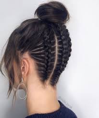 Questo perché sono un ottimo espediente per tenere la chioma in perfetto ordine, ma con eleganza. Acconciature Con Trecce 2020 Gli Hairlook Piu Belli Da Copiare Subito
