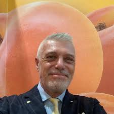 The streets of Valletta have a grid-like layout, making exploration easy.  You can't miss the vibrant charm of this colourful street when you visit  Malta! 🇲🇹 #ExploreMore 📸: @me_sraboni