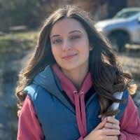 800+ "Julia E." profiles