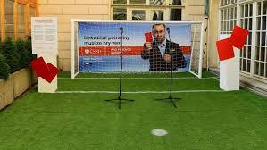 Darovací smlouvy říkají, že peníze byly určeny pro kampaň jednoho politika a v jednom. Cervene Karty A Desatero Europoslance Cssd Zahajila Finale Kampane Pred Volbami Aktualne Cz