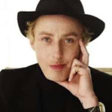 Famous People From Surrey