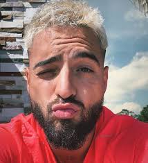 I always say that music saved my life, saved my family's life. 192 Me Gusta 3 Comentarios Maluma Nutella Malumababy En Instagram Muah Maluma M I Love Beards Latin Grammy Award Cool Street Fashion