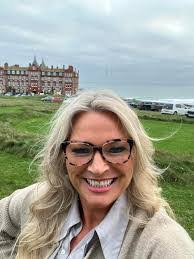 Tina Newcomb's Instagram, Twitter & Facebook