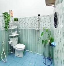 Kamar mandi merupakan salah satu ruangan selain nggak memakan banyak tempat di rumah, kamar mandi minimalis juga lebih efisien dan mudah marble pada desain kamar mandi minimalis akan menciptakan kesan mewah tersendiri. 9 Kamar Mandi Minimalis Modern Kecil Sih Tapi Mewah Rumah123 Com