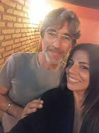 Brando giorgi, naufrago dell'isola dei famosi 2021, ha lasciato temporaneamente playa reuniòn per motivi di salute. Nikki Roma Mietta E Brando Giorgi Al Nikki Roma Facebook