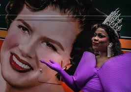 Blazing heat doesn't deter Middle Tennesseans from Nashville's Pride event  • Tennessee Lookout