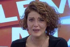 Senem kuyucuoğlu, 22 eylül 1990 tarihinde i̇zmir'de dünyaya geldi. Senem Kuyucuoglu Nun Fotograflarini Sizdiran Kisi Konustu Bursada Bugun Bursa Bursa Haber Bursa Haberi Bursa Haberleri Bursa