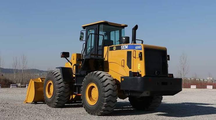 Wheel loader | Al-Bahar Sem by Mohamed Abdulrahman Al-Bahar Sem LLC, Made  in UAE