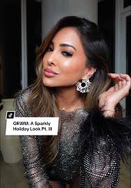 Fashion Hack: Turn Your Scarf Into A Top Pt. II✨ #grwm #styletok #fyp ...