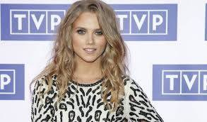 Check spelling or type a new query. Agnieszka Kaczorowska Ma Starsza Siostre Podzielila Sie Rodzinna Fotografia Podobne Ciekawostki Maxxx News Rmf Maxxx
