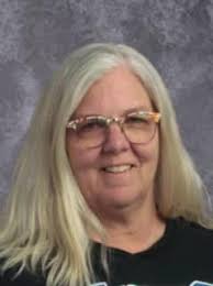 As we said hello to the new building today, we said goodbye to Mrs. Linda.  We sure hope she enjoys retirement. Thank you for your 23.5 years of  service to HTE students!