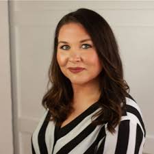 April Branscum's Instagram, Twitter & Facebook