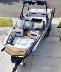 630 Boats Ideas Wakeboard Boats Wakeboarding Ski Boats