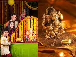 On the 11th day there are big celebrations with music, street parties and feasts as the ganesha idols are taken to sea to be immersed in water. Decoration Ideas For Ganesh Chaturthi Simple Innovative Decor Tips To Turn Your House Into A Beautiful Abode