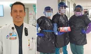 Biodegradable refill rings with more environmentally friendly garbage bags. Us Coronavirus Worker At Nyc Hospital Where Staff Were Forced To Wear Trash Bags Dies At 48 Daily Mail Online
