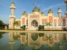 Welcome to kelantan tq toodia dot my, memaparkan tempat2 menarik di kelantan yg korang patut lawati apabila mari di klate doc mazlan dari pattani, bercerita utk bui ore kampung dio pehe gopo tu coronaveras. Pudin Ttg Day 3 Pattani Masjid Di Ziarah Pantai Di Jelajah