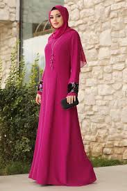 Tesetturlu Abiye Elbise Kollari Detayli Fusya Tesettur Abiye Elbise 38960f Tesetturisland Com Elbise Moda Stilleri Elbiseler