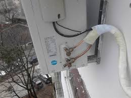 Demontare Si Remontare Aparat Aer Conditionat Unitate Externa Mai Multe Detalii Pe Http Www Aerconditionatvanzari Ro Demontare Aer Conditionat Reabili