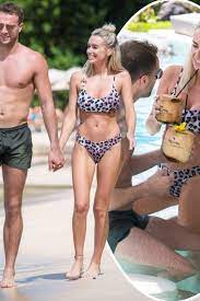 Body bathing suit kayleigh mcenany. Kayleigh Mcenany Press Briefing At 1 30pm Et Tigerdroppings Com
