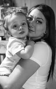 Outdoor magnifying glass photography challenges