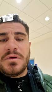 Risposta a @tegliagiacomo @Alex Stana @gioboccali_mma #elloco  #nonceneproblemi #manidipietra #troppoforte #senzaproblemi