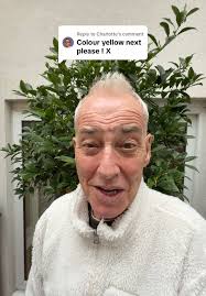 Choosing the Next Color for Michael Barrymore's Walk