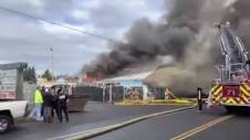 Fire engulfs auto-wrecking shop in Gresham