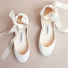 Moderne Schlichte Braut Ballerinas Fur Die Hochzeit Flache Brautschuhe Zum Modernen Hochzeitskleid Br Bridal Ballet Flats Wedding Ballet Flats Wedding Shoes