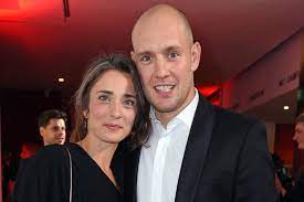 P, is a german singer, actor and television presenter. Oli P Ehefrau Pauline Ist Schwer Krank Gala De