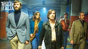 Garena free fire pc, one of the best battle royale games apart from fortnite and pubg, lands on microsoft windows free fire pc is a battle royale game developed by 111dots studio and published by garena. Free Fire Trailer Italiano E Poster Del Film Di Ben Wheatley