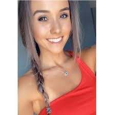 Katrina Potter's Instagram, Twitter & Facebook