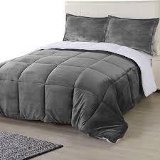 The neutral colors coordinate well with most sheet sets. Amazon Com Utopia Bedding All Season Alternative Fleece Comforter Reversible Sherpa Comforter Set Queen Grey With 2 Pillow Shams Soft And Comfortable Machine Washable Kitchen Dining
