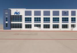 It's estimated that approximately 152,264 packages pass through this post office each year. Oc Ie Featured Projects Panattoni